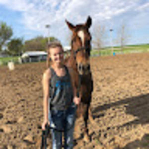 Meet your Posher, Alison